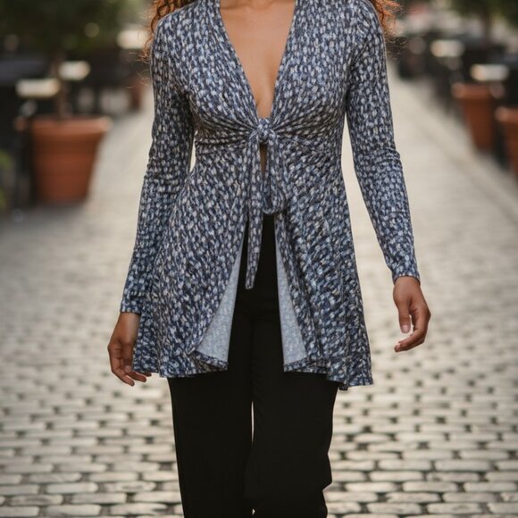 SPANX Black Leggings & Salaam Top - Picture 1 of 16